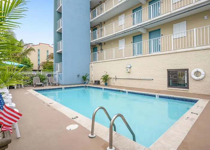 Coastal Palms And 2* Ocean City