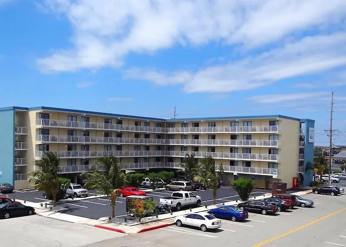Motel Coastal Palms And 2*